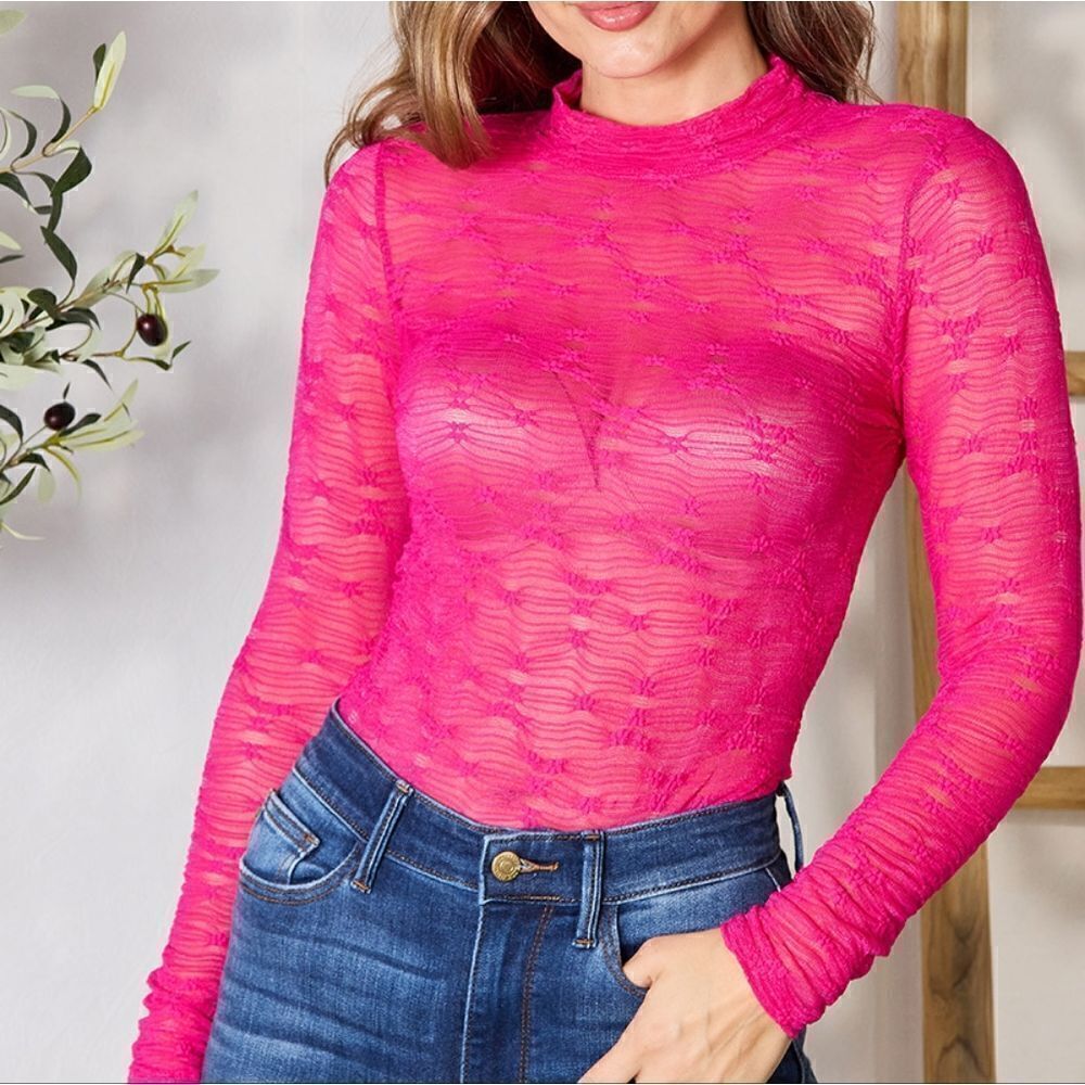 Lace Stretchy Sheer Long Sleeve High Neck Top sz Medium